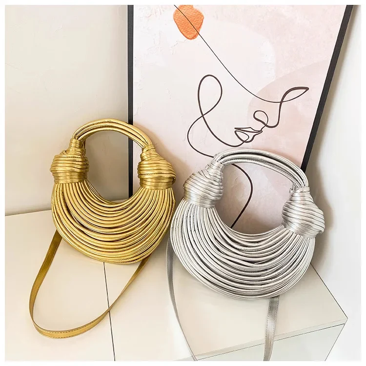 Hand-Woven Women's Handbag - Image 9